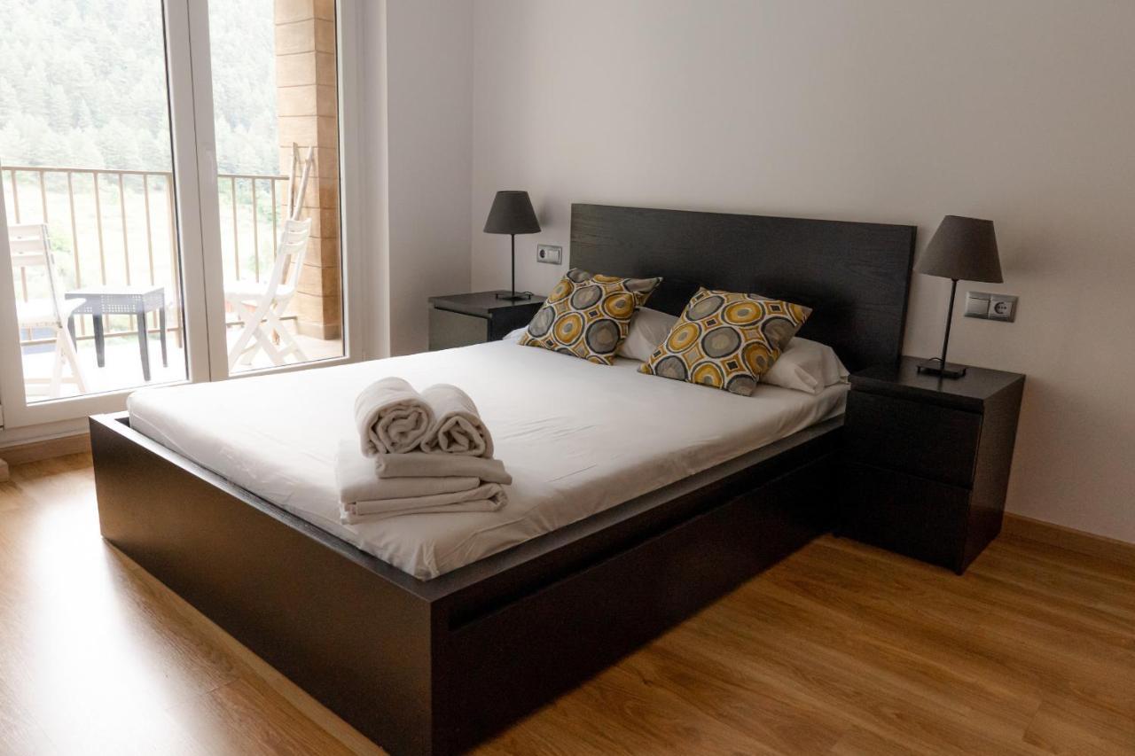 Apartamento Moderno El Bosque En Аринсал Экстерьер фото